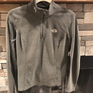 North face fleece pullover